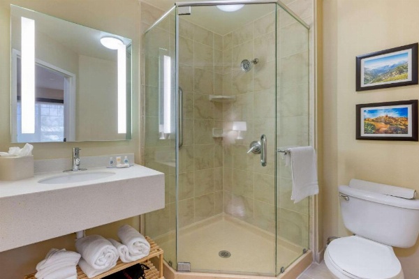 Comfort Inn & Suites Near Ontario Airport image 25